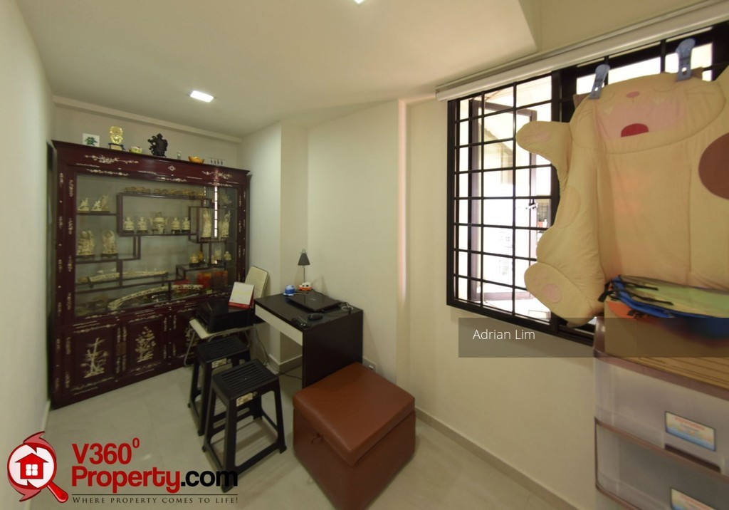 Simsville (D14), Condominium #112435612